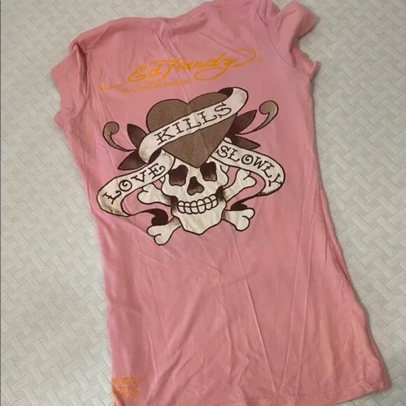 Vintage Ed Hardy Love Kills Slowly Pink Graphic Tee Y2K Tattoo Baby Tee M - Picture 3 of 4